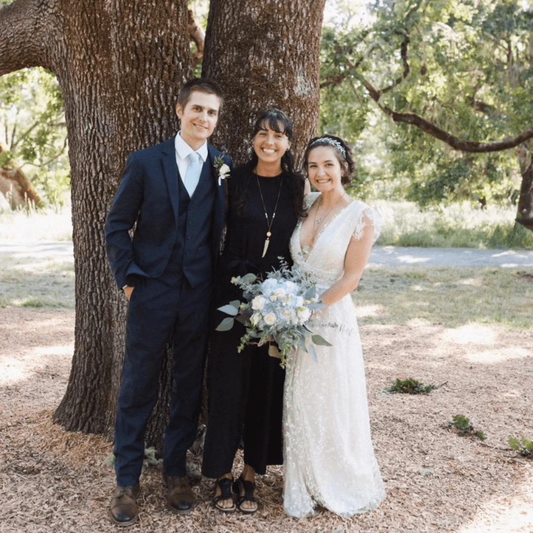 Round Pearl 1-min 3 Birds Caravan - Mobile Bridal Suite - Bride Getting Ready-min