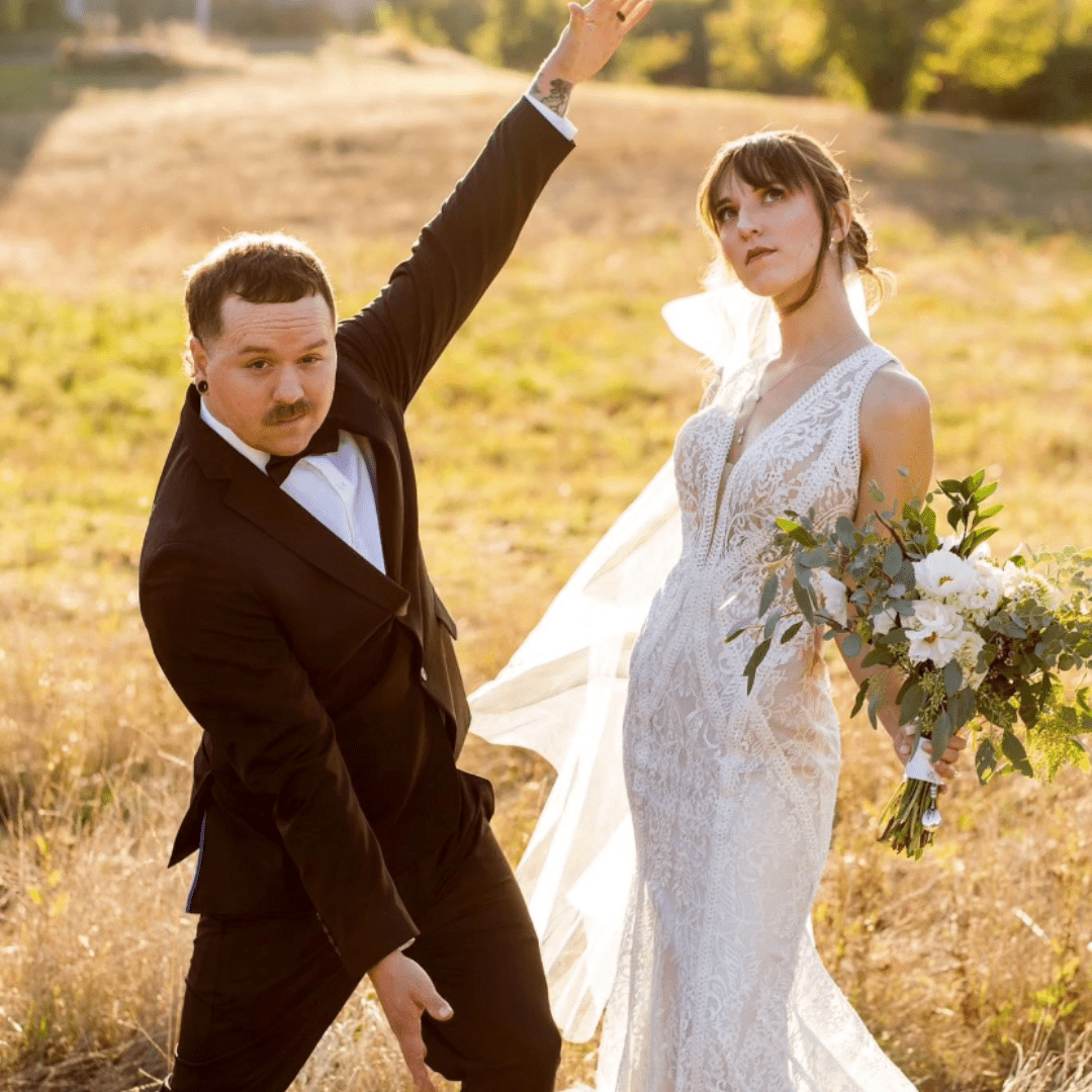 Round Pearl 2-min 3 Birds Caravan - Mobile Bridal Suite - Bride Getting Ready-min