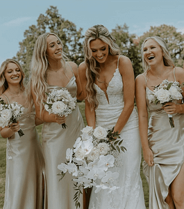 Flowers By Alana - PNW Weddings - Florist - Oregon Washington - White Lilies Bridesmaids Champagne Dresses V-neck Dress Farm Wedding-min