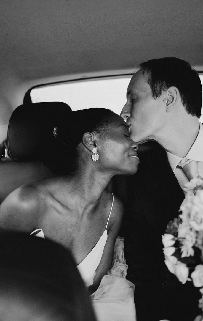 Briana Morrison Photography - PNW Weddings - Photographer - Portland Oregon - Black White Diamond Earring Bouquet Kiss-min