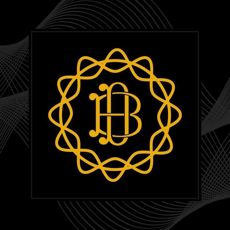 Domaine de Broglie Ribbon and Twine Floral